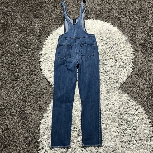 FREE People Denim Jumpsuit Size 4 - Picture 10 of 16